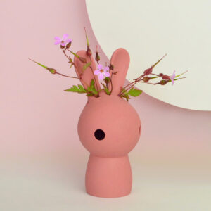 bunny vase, colour pink